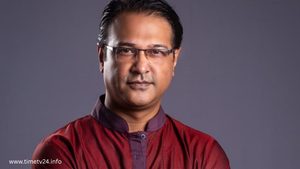 মগবাজারে গুলির ঘটনায় আলোচনায় সংগীতশিল্পী আসিফ আকবর